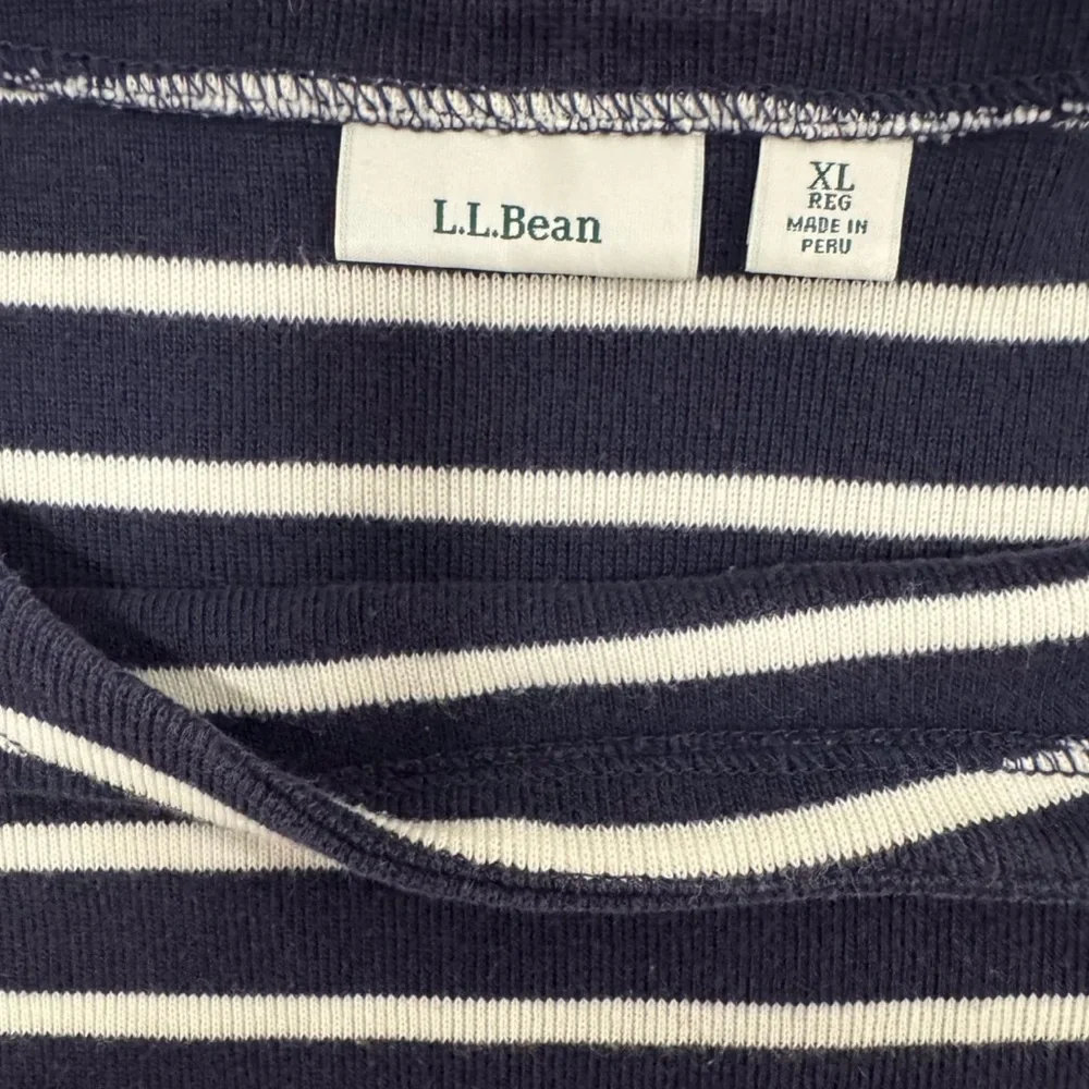 Women’s L.L Bean, 100 % Cotton, Blue And White, Striped Sweater, Size XL - Picture 5 of 5